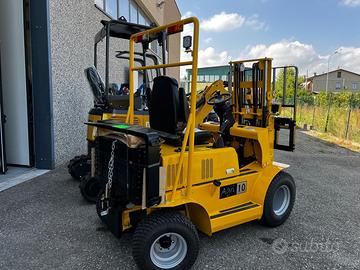 Carrello elevatore fuori strada