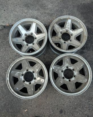Cerchi 15" MITSUBISHI PAJERO MK2/MK3 a 6 fori
