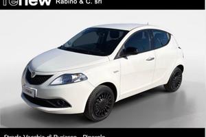 Lancia Ypsilon 1.2 Silver Gpl 69cv
