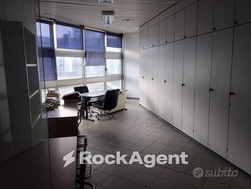 ELEGANTE UFFICIO COMPLESSO LA FAVORITA