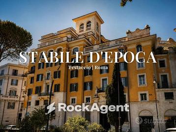 Appartamento di 450 m² con più di 5 locali a Roma
