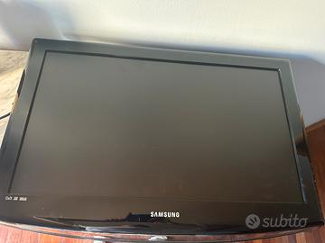 TV Samsung 32" lcd hd LE32R86BD con telecomando
