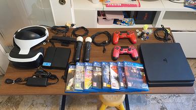 PlayStation 4 con VR, telecam.,  2 koypad e giochi