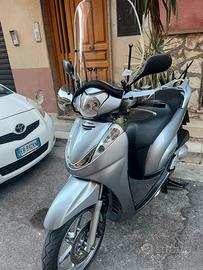 Sh 300