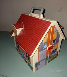 Playmobile casetta portatile 