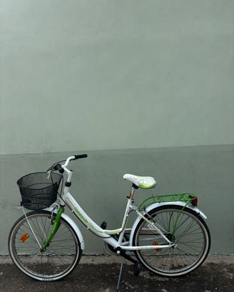 Bicicletta da passeggio Lombardo 24” bianco/verde