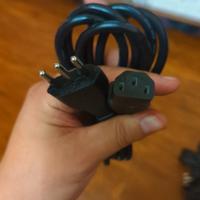 Cavo alimentazione PC, Cavo di alimentazione 220V