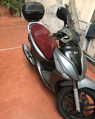 Scooter Kymco people S 150 tenuto benissimo