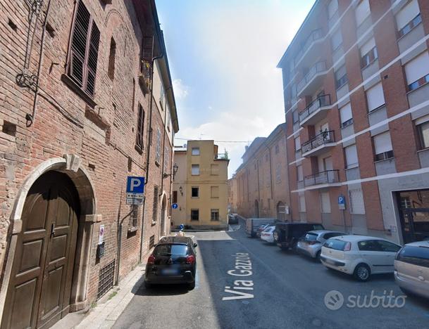 Stanza Singola Arredata - Piacenza Città