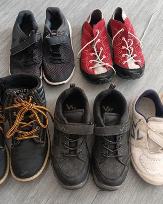 Scarpe bambino nr. 33-34