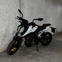 KTM Duke 390