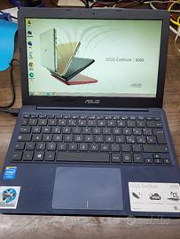 Netbook Asus X205TA