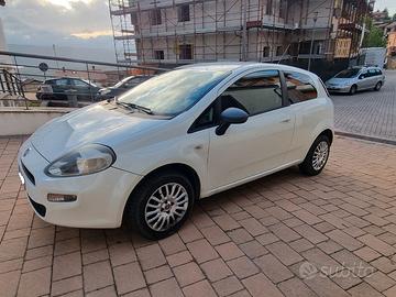 Fiat Punto Evo Van Mjet