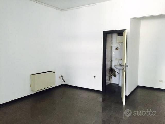 Immobile di 90 m² con 2 locali a Ravenna
