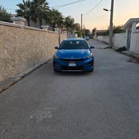KIA XCeed 1.6 CRDi 115 CV DCT Style – Pari al nuov
