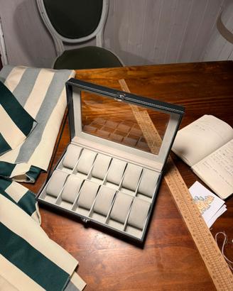 Porta orologi da 12 pezzi nuova