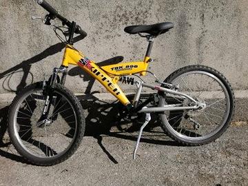 Bicicletta come nuova 6-9 anni.