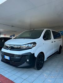 Opel Vivaro Life 2.0 Diesel 180CV S&S AT8 PL-SL-TN