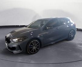 BMW Serie 1 (F40) M 135i xDrive