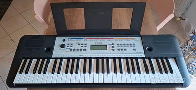 Tastiera Yamaha YPT-260