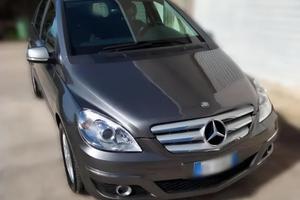 Mercedes Classe B180