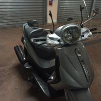 Piaggio Beverly 500 - 2004