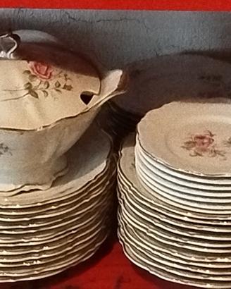 Servizio da tavola in porcellana vintage