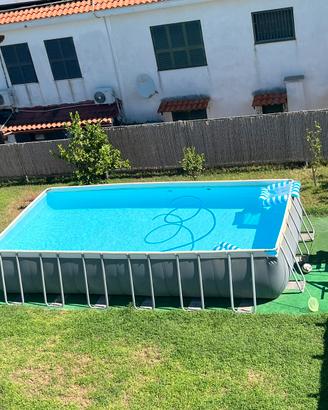 Piscina bestway 8x4