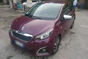 Peugeot 108 VTi 68 5 porte Allure
