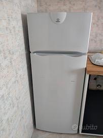 frigorifero indesit 