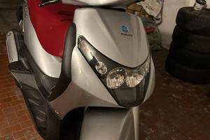 Piaggio Beverly 125