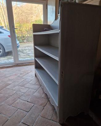 Credenza