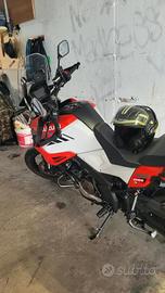  suzuky Vstrom 1050XT
