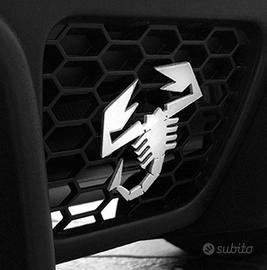 Scorpione Abarth per grigia
