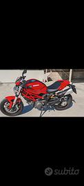 Ducati monster 796 