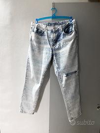 Jeans etnici lavaggio chiaro Zara alla caviglia