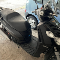 Piaggio Carnaby 125