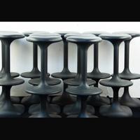 12Sgabelli kent Design: Karim Rashid per Casamania