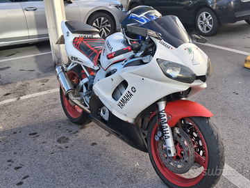 Yamaha R6 anno 1999-2000,