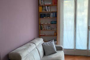 Ampio monolocale con cucina separata