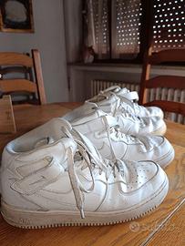 2 paia Nike air bianche 43