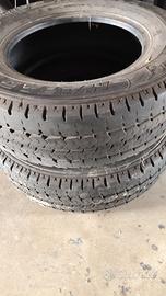 2 gomme 205/70/R15 C /106/104R