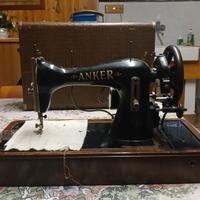 Macchina da cucire storica