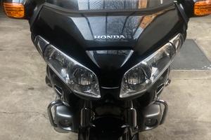 Honda goldwing 1800 airbag