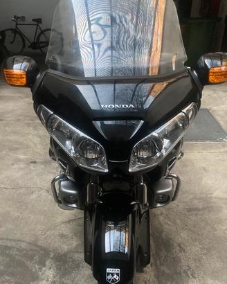 Honda goldwing 1800 airbag