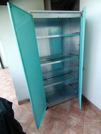 Armadio fitosanitari /Armadietto