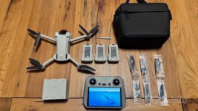 DJI Mini 3 Pro + Fly More Combo