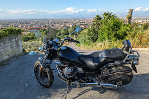 Moto Guzzi Nevada 750