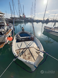 Gozzo in vetroresina