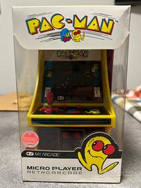 Pac-man player
